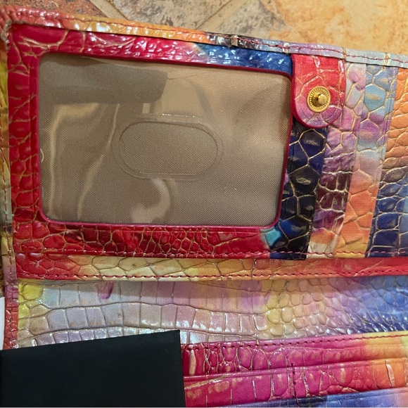 💋NWT!!! RARE DESIGN!!! Brahmin Dandy Ady Wallet! - Picture 15 of 15